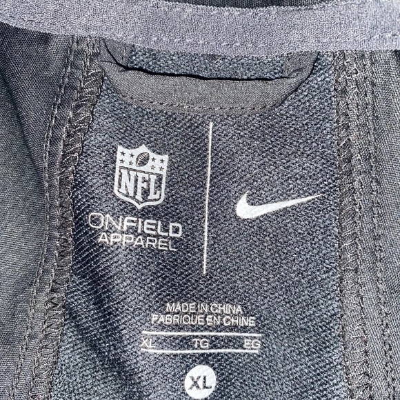 Philadelphia Eagles Gear Lot of Clothing - Picture 9 of 11